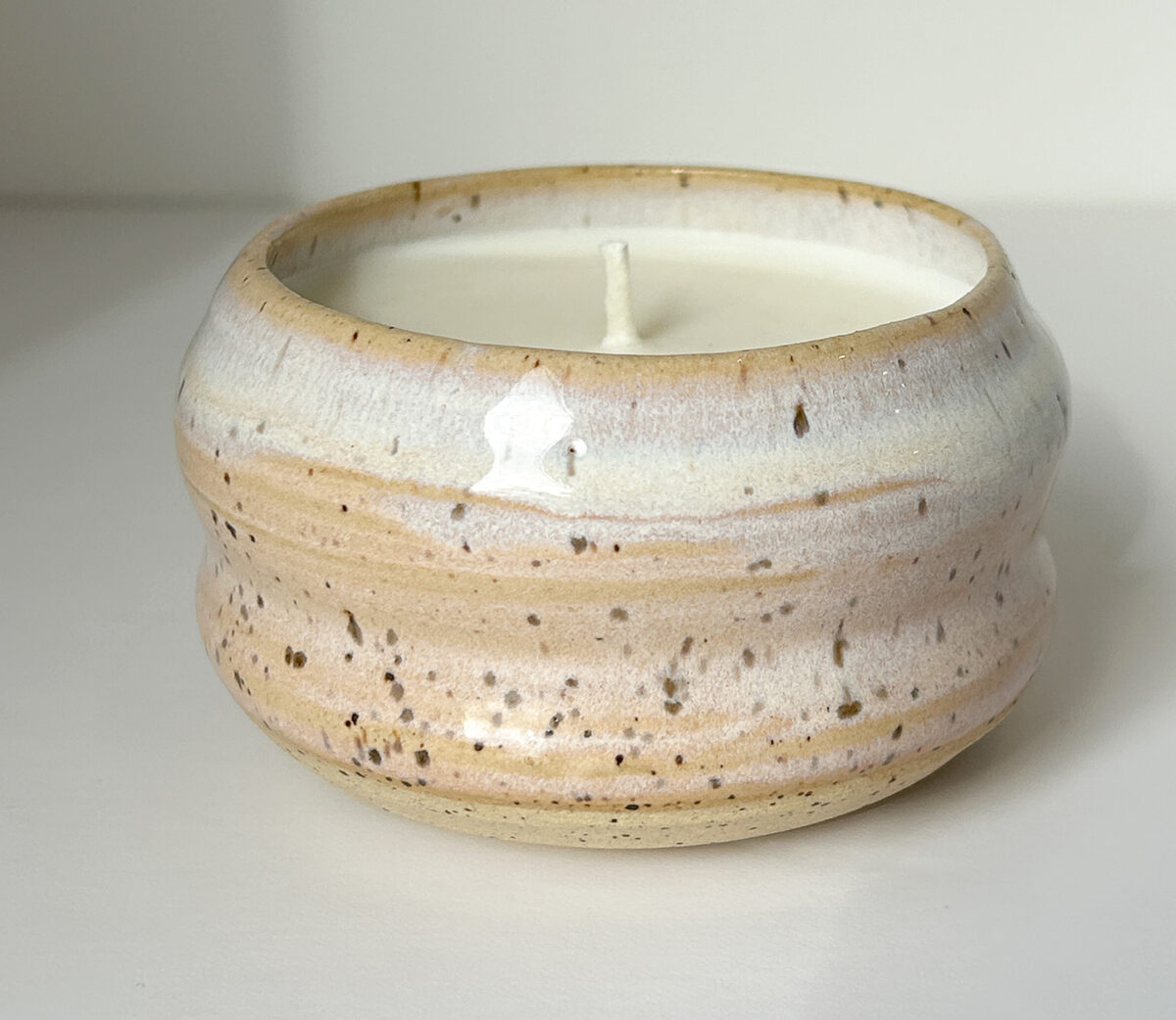 Pottery - Red current and thyme candle - Image 3